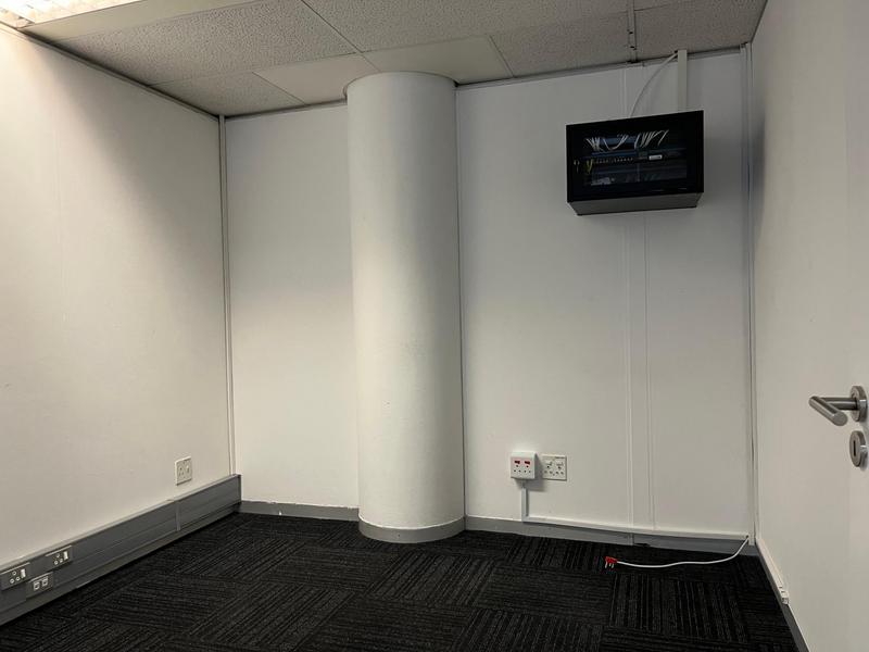 To Let Commercial Property for Rent in Claremont Western Cape